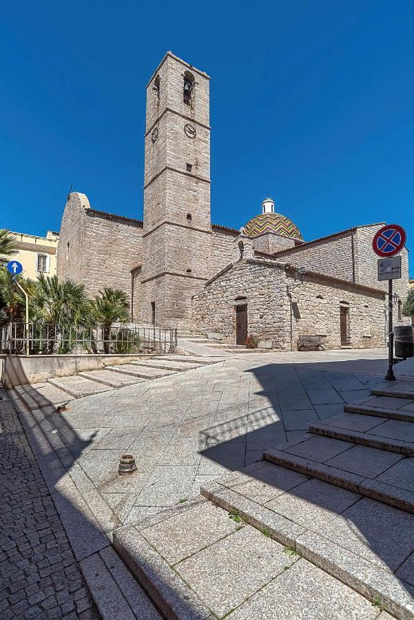 La Casa Del Pittore Olbia Exterior photo